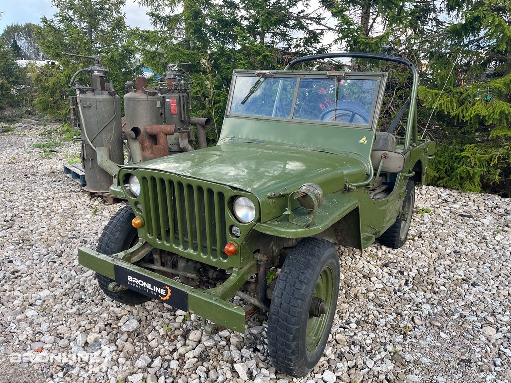 1956 MB Willys Overland 2.2 39kW 4x4 - Avtomobil: slika 2 1956 MB Willys Overland 2.2 39kW 4x4 - Avtomobil: slika 2