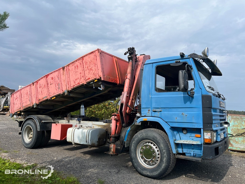1984 SCANIA G82ML 54PA Tipper + HMF crane - Tovornjak prekucnik, Tovornjak z dvigalom: slika 3 1984 SCANIA G82ML 54PA Tipper + HMF crane - Tovornjak prekucnik, Tovornjak z dvigalom: slika 3