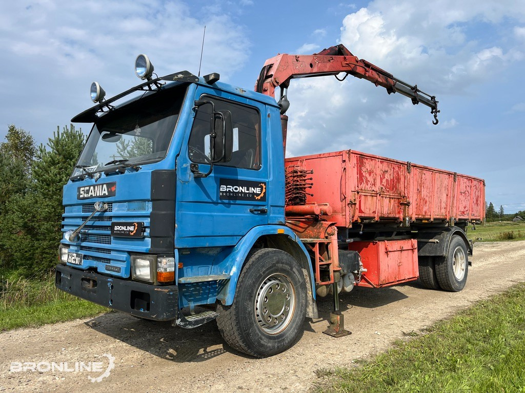 1984 SCANIA G82ML 54PA Tipper + HMF crane - Tovornjak prekucnik, Tovornjak z dvigalom: slika 1 1984 SCANIA G82ML 54PA Tipper + HMF crane - Tovornjak prekucnik, Tovornjak z dvigalom: slika 1