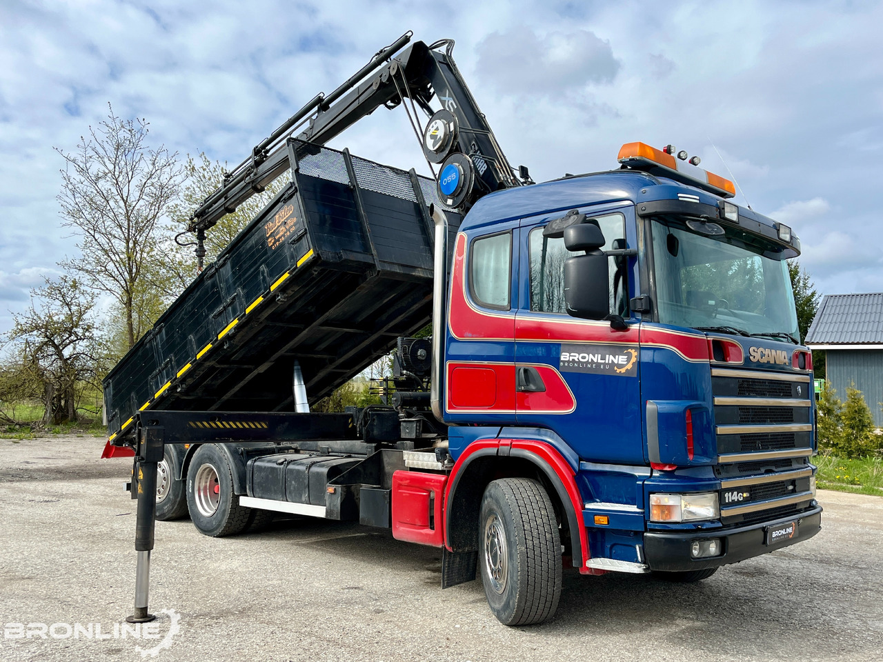 2002 SCANIA R114 6X2*4 Tipper+HIAB 166-e5 crane - Tovornjak prekucnik, Tovornjak z dvigalom: slika 2 2002 SCANIA R114 6X2*4 Tipper+HIAB 166-e5 crane - Tovornjak prekucnik, Tovornjak z dvigalom: slika 2