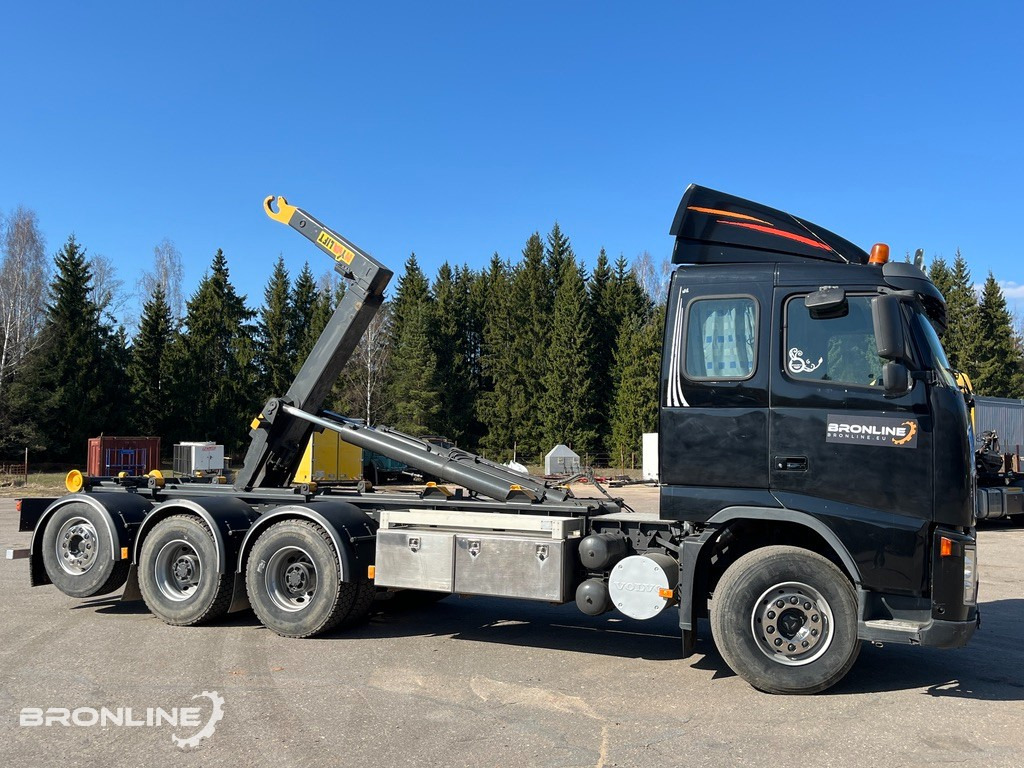 2005 Volvo FH12 8x4 + konkslift 26t - Kotalni prekucni tovornjak: slika 4 2005 Volvo FH12 8x4 + konkslift 26t - Kotalni prekucni tovornjak: slika 4