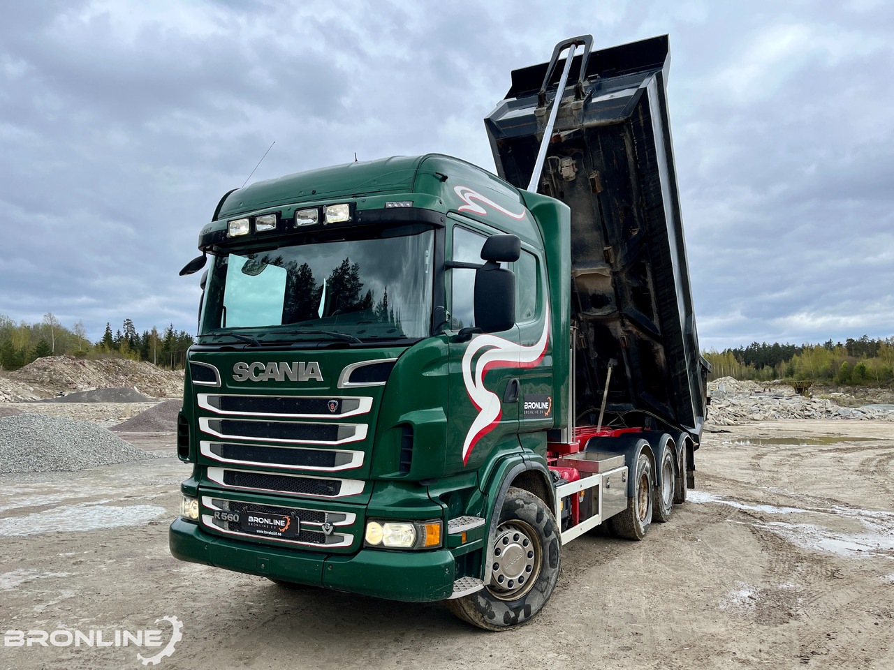 2013 V8 SCANIA R560 8X4 Tipper/Kallur/Retarder - Tovornjak prekucnik: slika 2 2013 V8 SCANIA R560 8X4 Tipper/Kallur/Retarder - Tovornjak prekucnik: slika 2