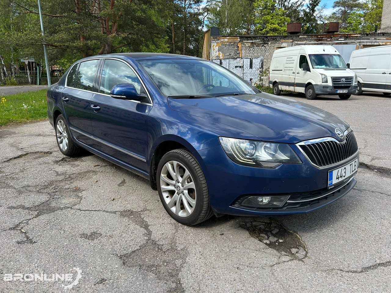 2014 Skoda Superb 1.8 118kW 4x4 - Avtomobil: slika 2 2014 Skoda Superb 1.8 118kW 4x4 - Avtomobil: slika 2
