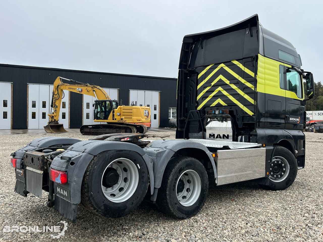 2014 MAN TGX 28.480 6x2 XXL Cab/Intarder/Double bogie - Vlačilec: slika 4 2014 MAN TGX 28.480 6x2 XXL Cab/Intarder/Double bogie - Vlačilec: slika 4