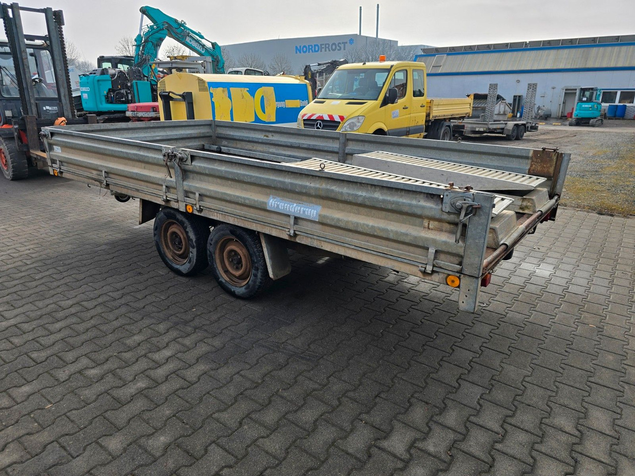 Brenderup Anhänger 2000 GB Bagger L/B/H 4270 x 2050 x 400 - Avtomobilska prikolica: slika 3 Brenderup Anhänger 2000 GB Bagger L/B/H 4270 x 2050 x 400 - Avtomobilska prikolica: slika 3