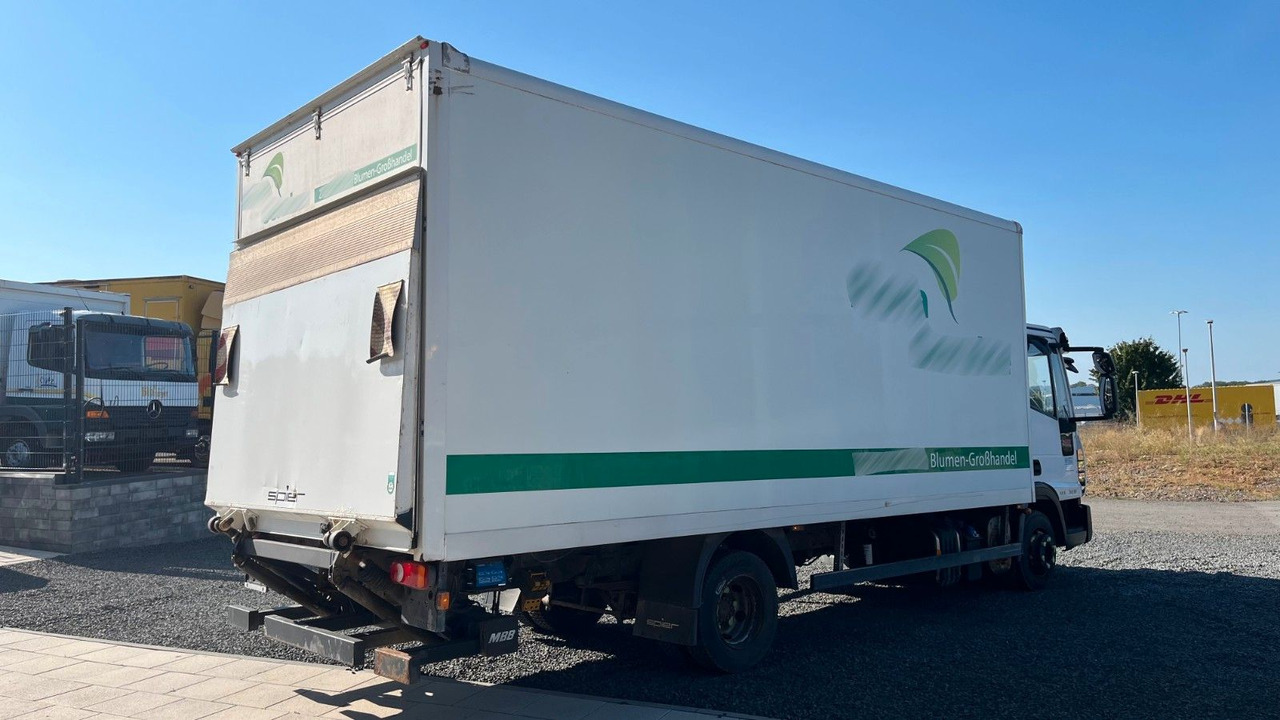 Iveco ML75E18 Blumen Koffer LBW Klimaanlage EEV ML80 Iveco ML75E18 Blumen Koffer LBW Klimaanlage EEV ML80 - Dostavno vozilo z zabojnikom: slika 4 Iveco ML75E18 Blumen Koffer LBW Klimaanlage EEV ML80 Iveco ML75E18 Blumen Koffer LBW Klimaanlage EEV ML80 - Dostavno vozilo z zabojnikom: slika 4