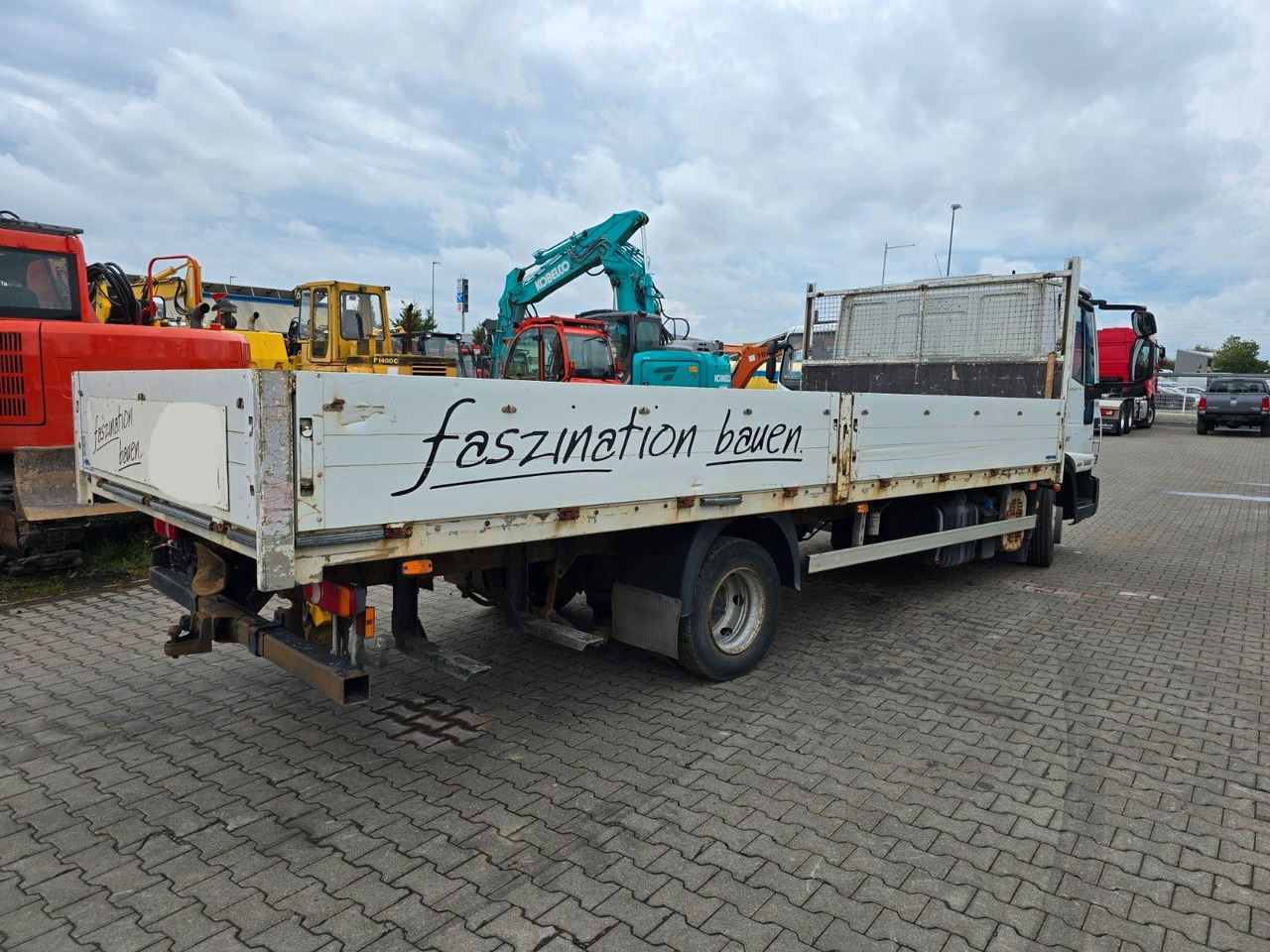 Iveco ML80E22/P Pritsche lang 6m Eurocargo - Tovornjak s kesonom: slika 4 Iveco ML80E22/P Pritsche lang 6m Eurocargo - Tovornjak s kesonom: slika 4