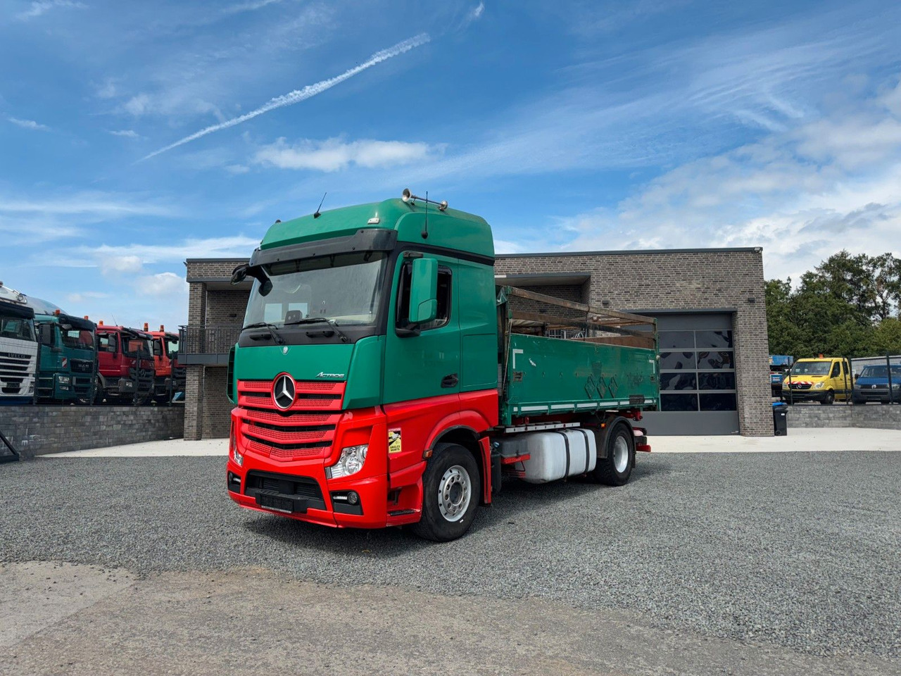 Mercedes-Benz Actros 1842 Kipper Dreiseitenkipper - Tovornjak prekucnik: slika 3 Mercedes-Benz Actros 1842 Kipper Dreiseitenkipper - Tovornjak prekucnik: slika 3