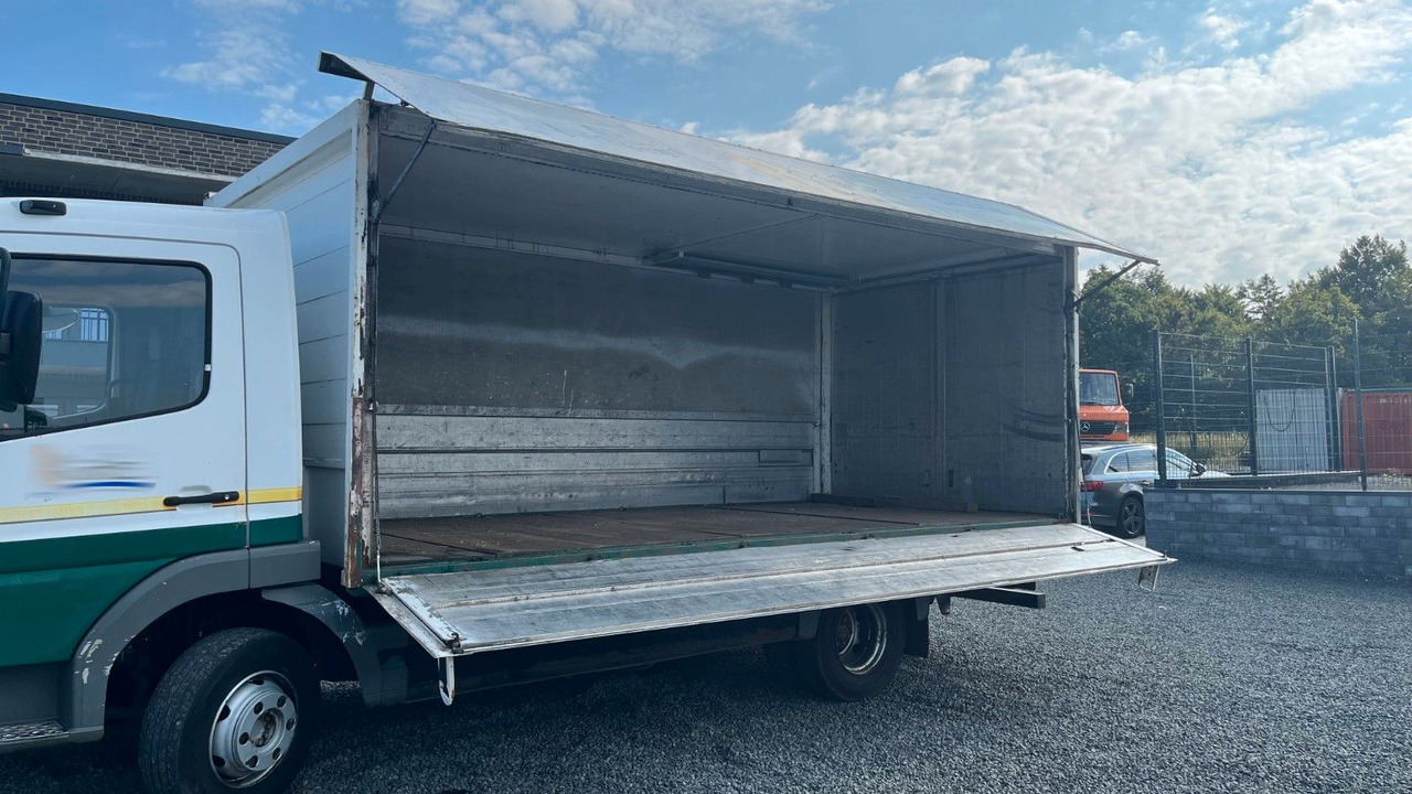 Mercedes-Benz Atego 818 Getränke Getränkeaufbau - Tovornjak za prevoz pijač: slika 2 Mercedes-Benz Atego 818 Getränke Getränkeaufbau - Tovornjak za prevoz pijač: slika 2