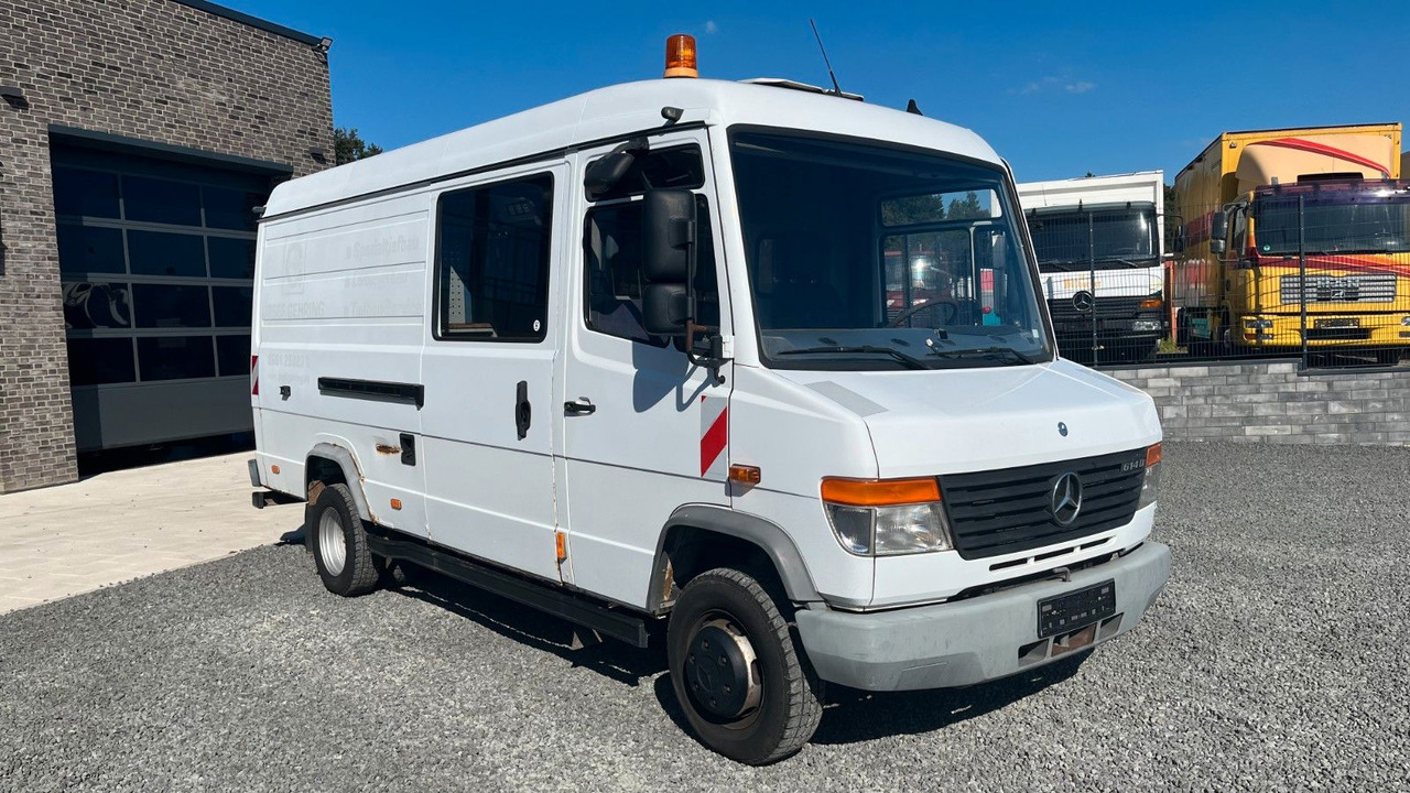 Mercedes-Benz Vario 614 D Werkstattwagen Standheizung - Furgon: slika 3 Mercedes-Benz Vario 614 D Werkstattwagen Standheizung - Furgon: slika 3