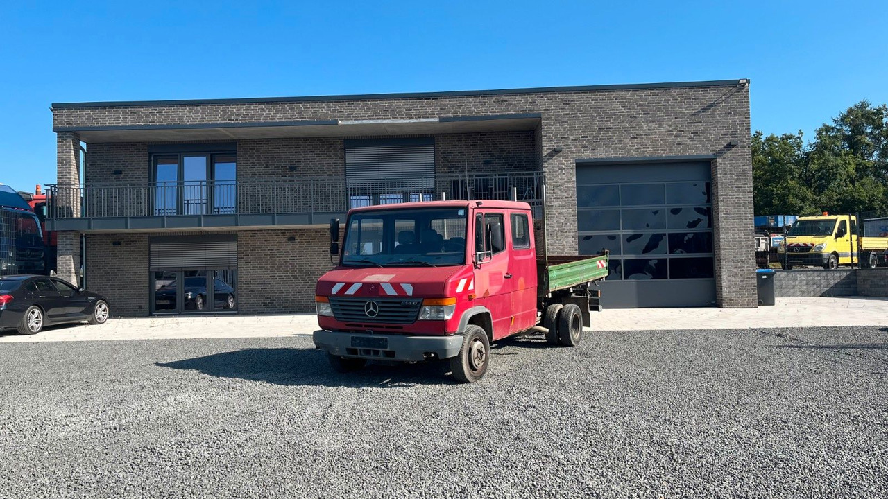Mercedes-Benz Vario 614 DK Kipper Doka Mercedes-Benz Vario 614 DK Kipper Doka - Dostavno vozilo prekucnik, Dostavno vozilo z dvojno kabino: slika 1 Mercedes-Benz Vario 614 DK Kipper Doka Mercedes-Benz Vario 614 DK Kipper Doka - Dostavno vozilo prekucnik, Dostavno vozilo z dvojno kabino: slika 1