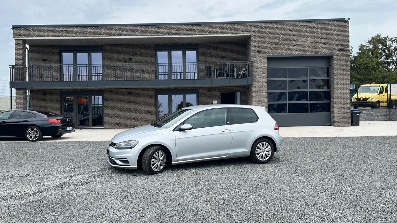 Volkswagen Golf VII Lim. Sound Start-Stopp - Avtomobil: slika 1 Volkswagen Golf VII Lim. Sound Start-Stopp - Avtomobil: slika 1