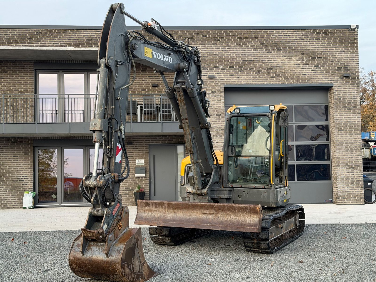 Volvo ECR 88 D Verstellauslger OQ Oilquick - Mini bager: slika 5 Volvo ECR 88 D Verstellauslger OQ Oilquick - Mini bager: slika 5