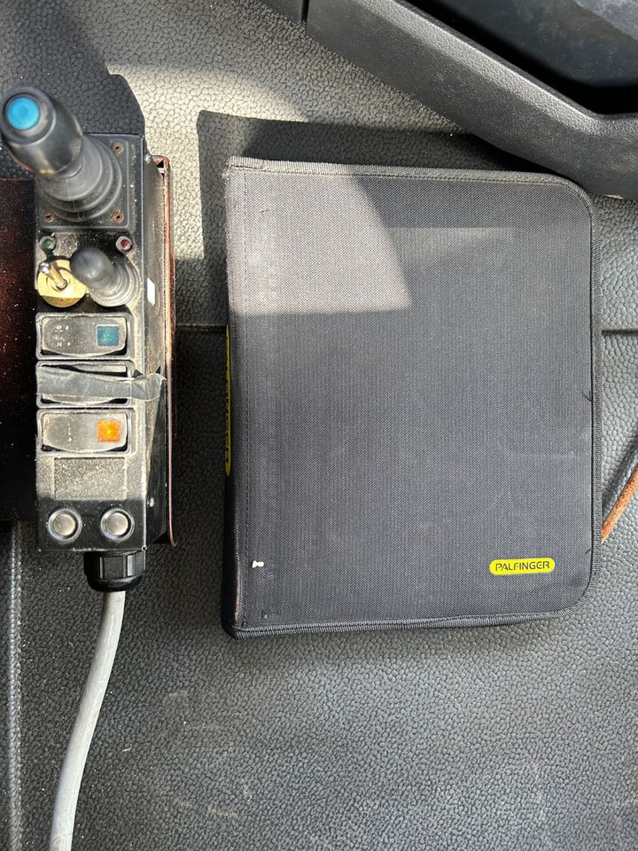 Mercedes-Benz Actros 2646 6x2 BL - Kotalni prekucni tovornjak: slika 5 Mercedes-Benz Actros 2646 6x2 BL - Kotalni prekucni tovornjak: slika 5