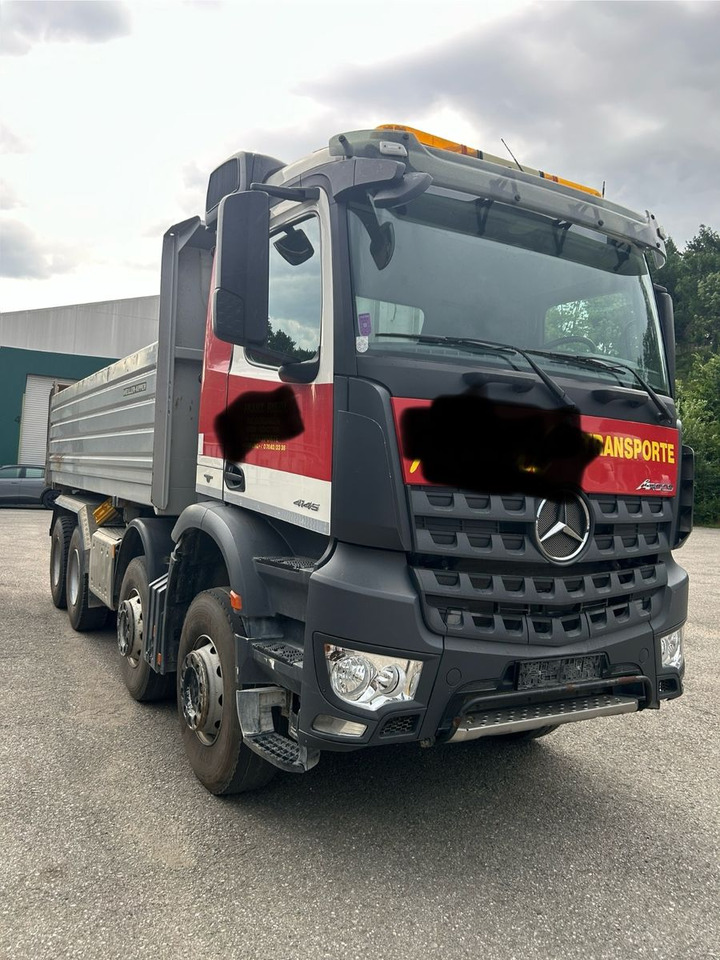 Mercedes-Benz Arocs 4145 8x4 - Tovornjak prekucnik: slika 2 Mercedes-Benz Arocs 4145 8x4 - Tovornjak prekucnik: slika 2
