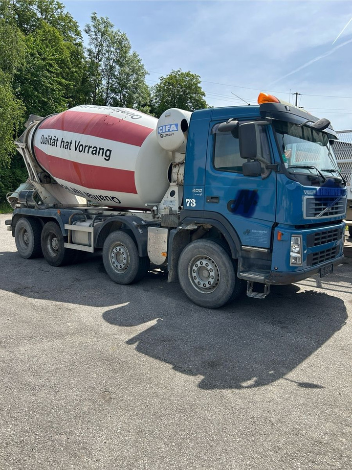 Volvo FM 8x4 R Schalter mit 13 Tonnen Achsen - Avtomešalec: slika 1 Volvo FM 8x4 R Schalter mit 13 Tonnen Achsen - Avtomešalec: slika 1