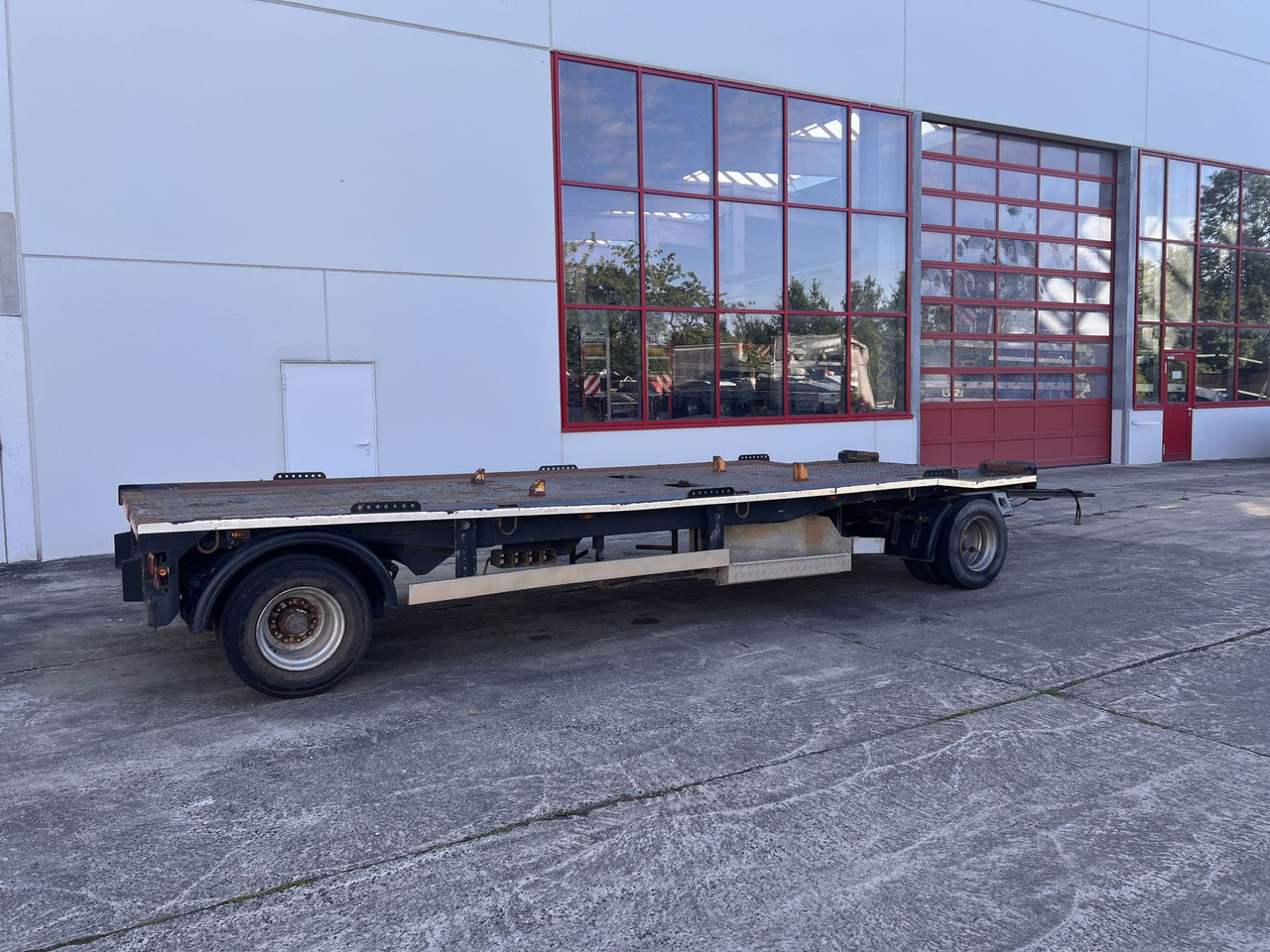 2 Achs Kombi- Anhänger für Abroll- oder Absetzm - Abrol/ Samonakladalec prikolica: slika 4 2 Achs Kombi- Anhänger für Abroll- oder Absetzm - Abrol/ Samonakladalec prikolica: slika 4
