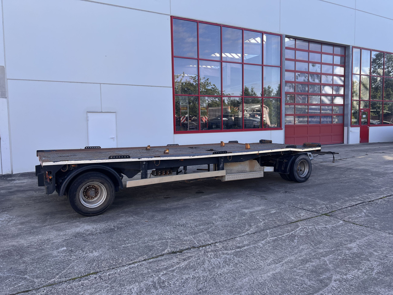 Dinkel DAC 18000 2 Achs Kombi- Anhänger für Abroll- oder Absetzmulden oder Tieflader - Plato/ Tovorna prikolica: slika 4 Dinkel DAC 18000 2 Achs Kombi- Anhänger für Abroll- oder Absetzmulden oder Tieflader - Plato/ Tovorna prikolica: slika 4