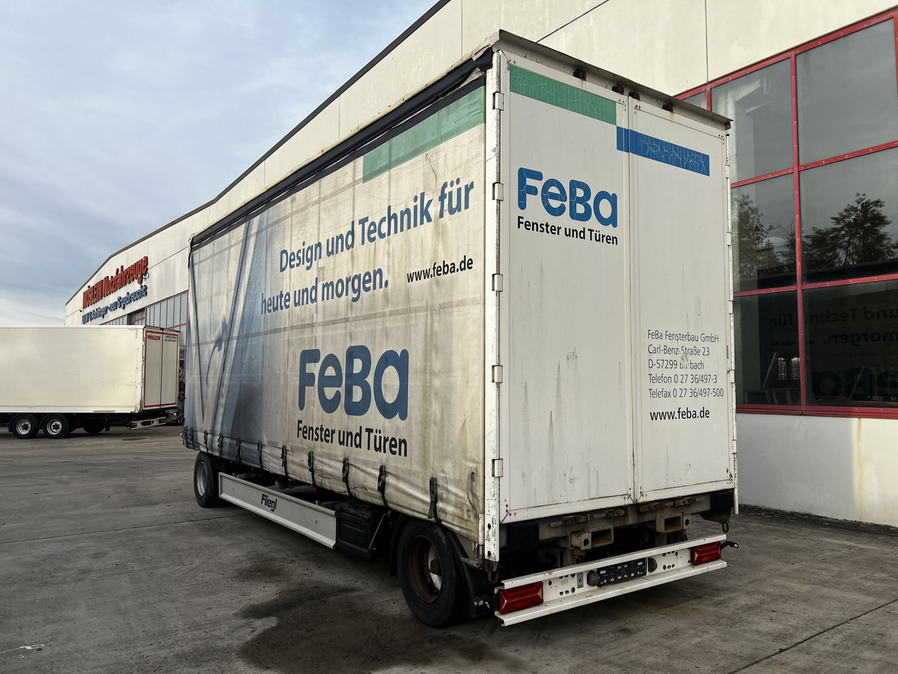 Fliegl ZPS180 2 Achs Jumbo- Planenanhänger - Prikolica s ponjavo: slika 4 Fliegl ZPS180 2 Achs Jumbo- Planenanhänger - Prikolica s ponjavo: slika 4