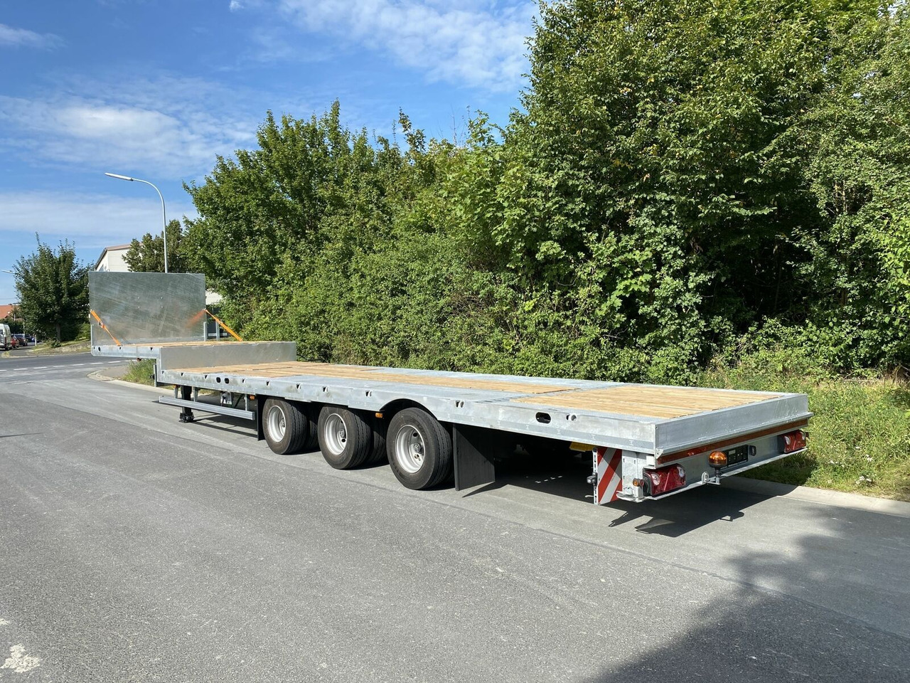 Möslein 3 Achs Tieflader für Fertigteile, Maschinen, Co - Polprikolica s kesonom: slika 2 Möslein 3 Achs Tieflader für Fertigteile, Maschinen, Co - Polprikolica s kesonom: slika 2