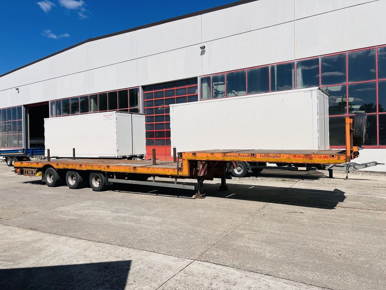 Möslein STO 3 Schwebheim 3 Achs Satteltieflader Plato 45 t GGfür Fertigteile, Baumaschinen oder Container - Nizko noseča polprikolica: slika 4 Möslein STO 3 Schwebheim 3 Achs Satteltieflader Plato 45 t GGfür Fertigteile, Baumaschinen oder Container - Nizko noseča polprikolica: slika 4