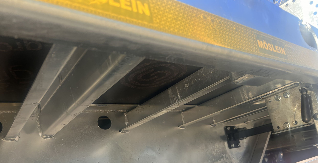 Möslein T 3 Plato 9 m 3 Achs Jumbo- Plato- Anhänger 9 m, Mega - Plato/ Tovorna prikolica: slika 5 Möslein T 3 Plato 9 m 3 Achs Jumbo- Plato- Anhänger 9 m, Mega - Plato/ Tovorna prikolica: slika 5