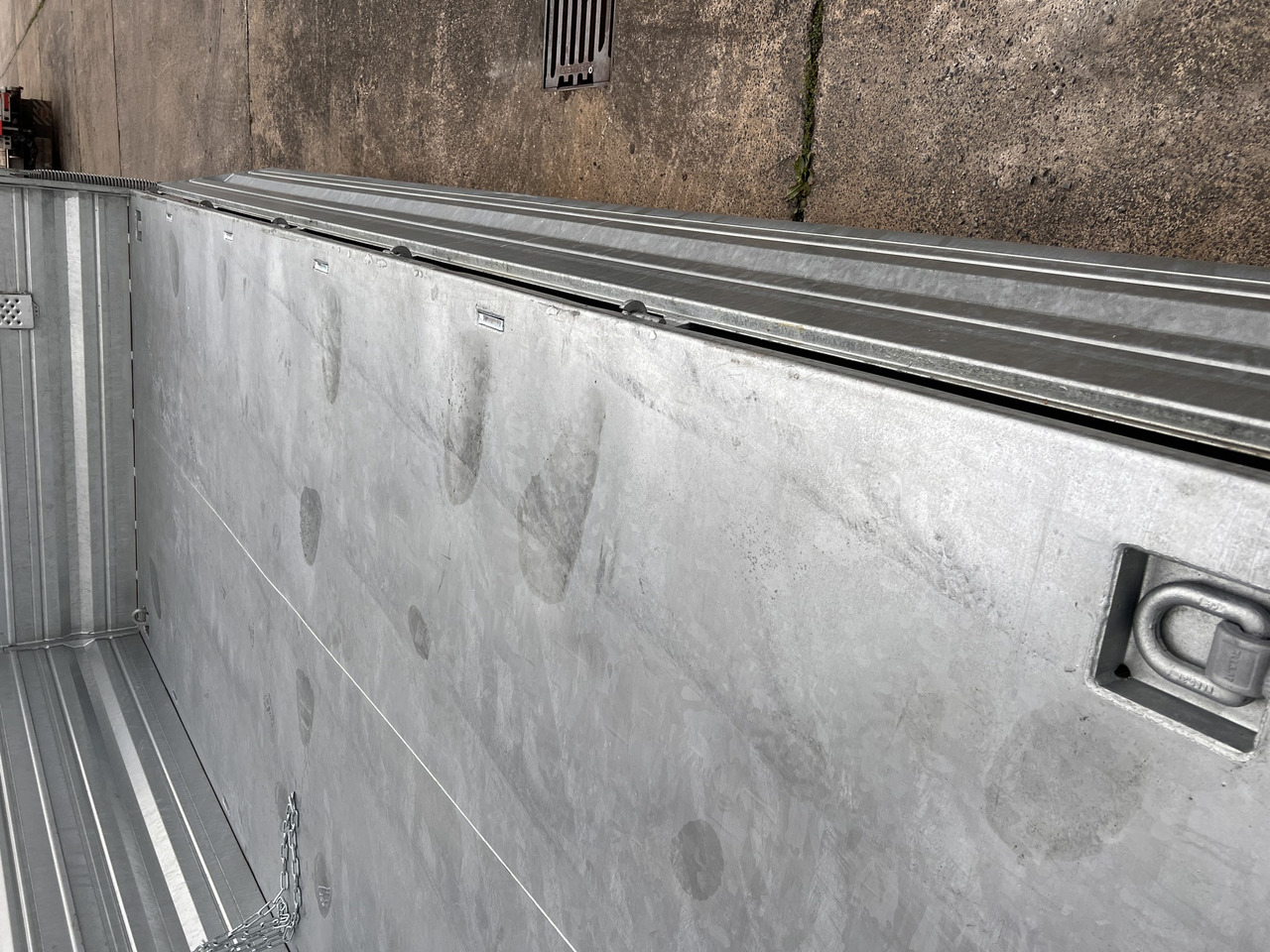 Möslein TTD 19 AB 19 t Tandem 3 Seiten Kipper TiefladerAufsatzbordwänden-- Neufahrzeug -- - Kiper prikolica: slika 2 Möslein TTD 19 AB 19 t Tandem 3 Seiten Kipper TiefladerAufsatzbordwänden-- Neufahrzeug -- - Kiper prikolica: slika 2