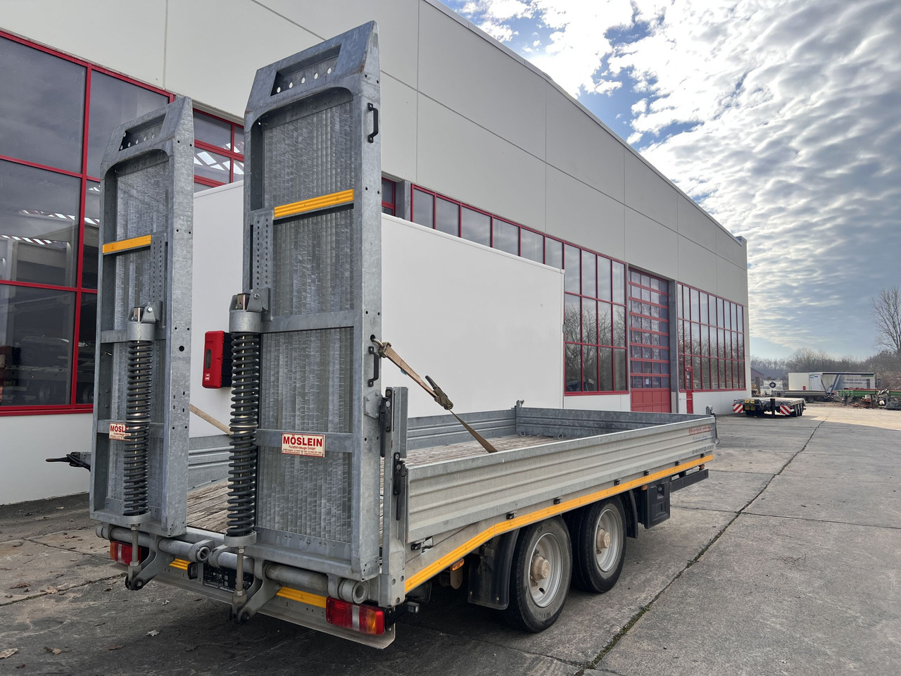 Möslein TTS 11 Schwebheim Tandemtieflader, Breite Rampen, Wenig Benutzt - Nizko noseča prikolica: slika 4 Möslein TTS 11 Schwebheim Tandemtieflader, Breite Rampen, Wenig Benutzt - Nizko noseča prikolica: slika 4