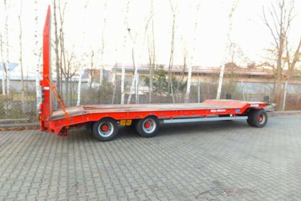 Müller-Mitteltal 3 Achs Tieflader- Anhänger - Nizko noseča prikolica: slika 1 Müller-Mitteltal 3 Achs Tieflader- Anhänger - Nizko noseča prikolica: slika 1