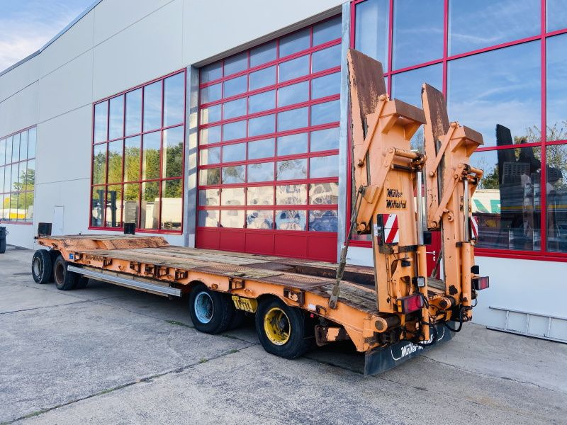 Müller Mitteltal T4 Kompakt 40,0 4 Achs Tieflader- Anhänger - Nizko noseča prikolica: slika 2 Müller Mitteltal T4 Kompakt 40,0 4 Achs Tieflader- Anhänger - Nizko noseča prikolica: slika 2