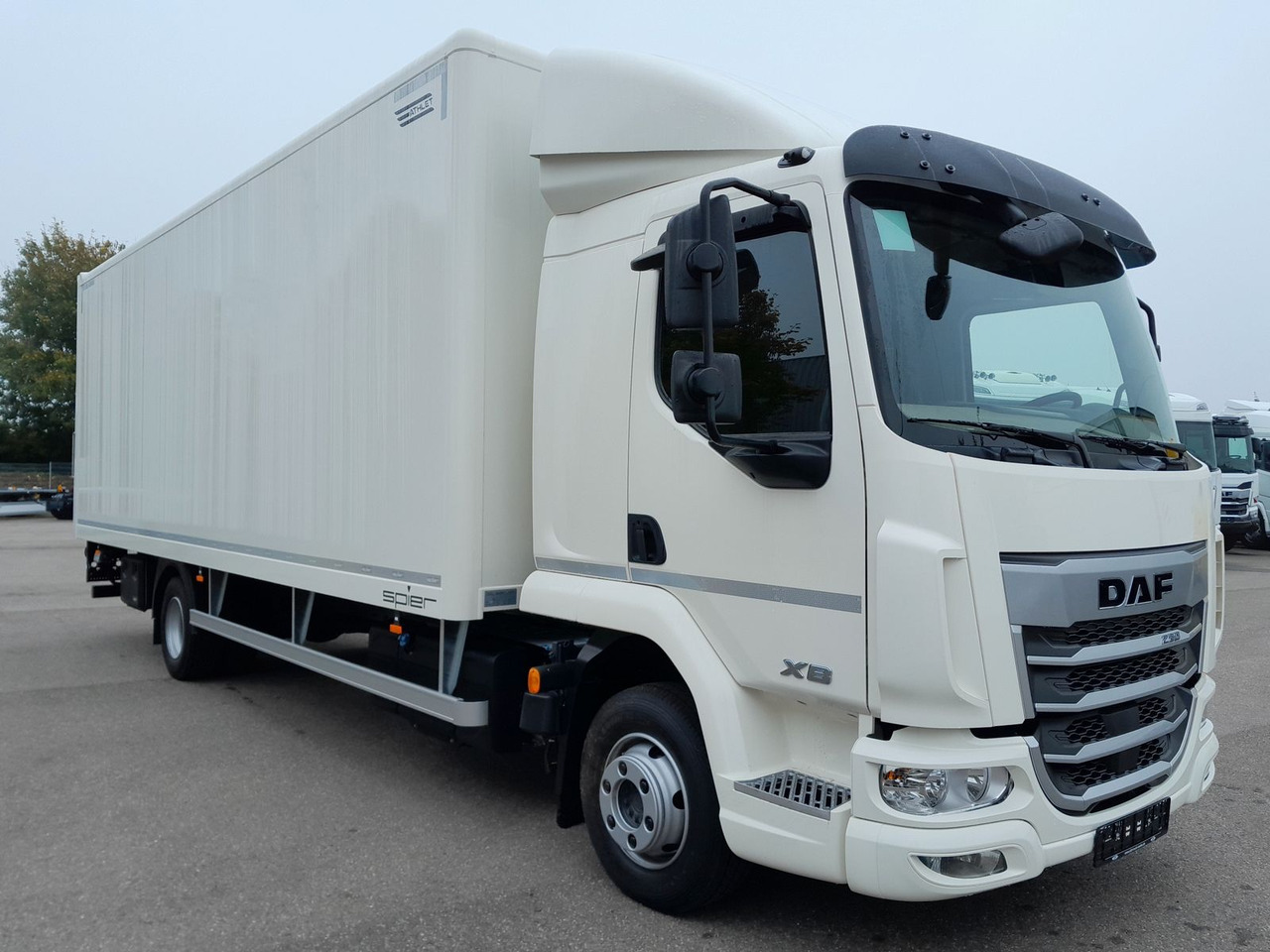 DAF FA XB 230 12t - Tovornjak zabojnik: slika 2 DAF FA XB 230 12t - Tovornjak zabojnik: slika 2