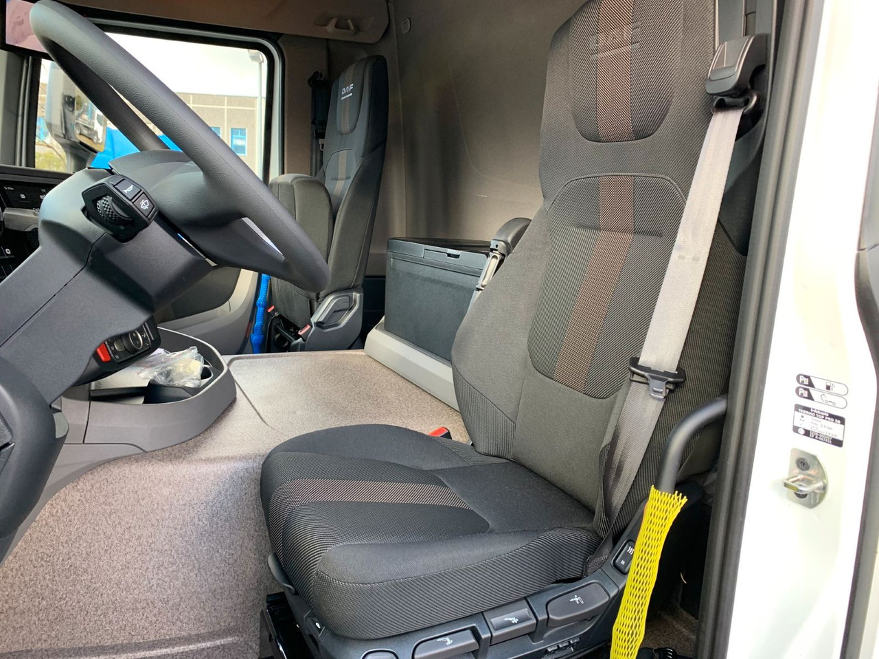 Tovornjak za prevoz pijač DAF FA XD 370 zikun Swing-Board-Aufbau: slika 29