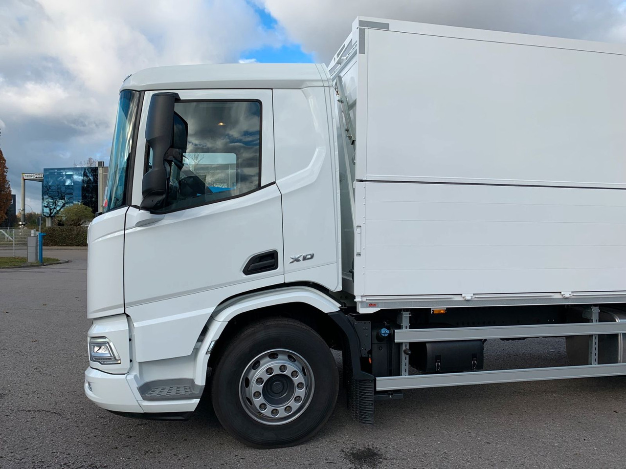 Tovornjak za prevoz pijač DAF FA XD 370 zikun Swing-Board-Aufbau: slika 12