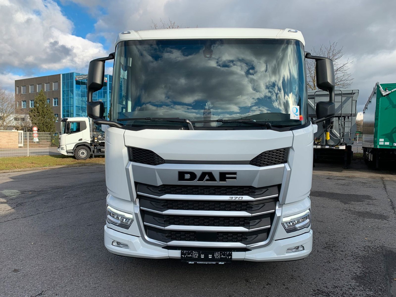 DAF FA XD 370 zikun Swing-Board-Aufbau - Tovornjak za prevoz pijač: slika 2 DAF FA XD 370 zikun Swing-Board-Aufbau - Tovornjak za prevoz pijač: slika 2