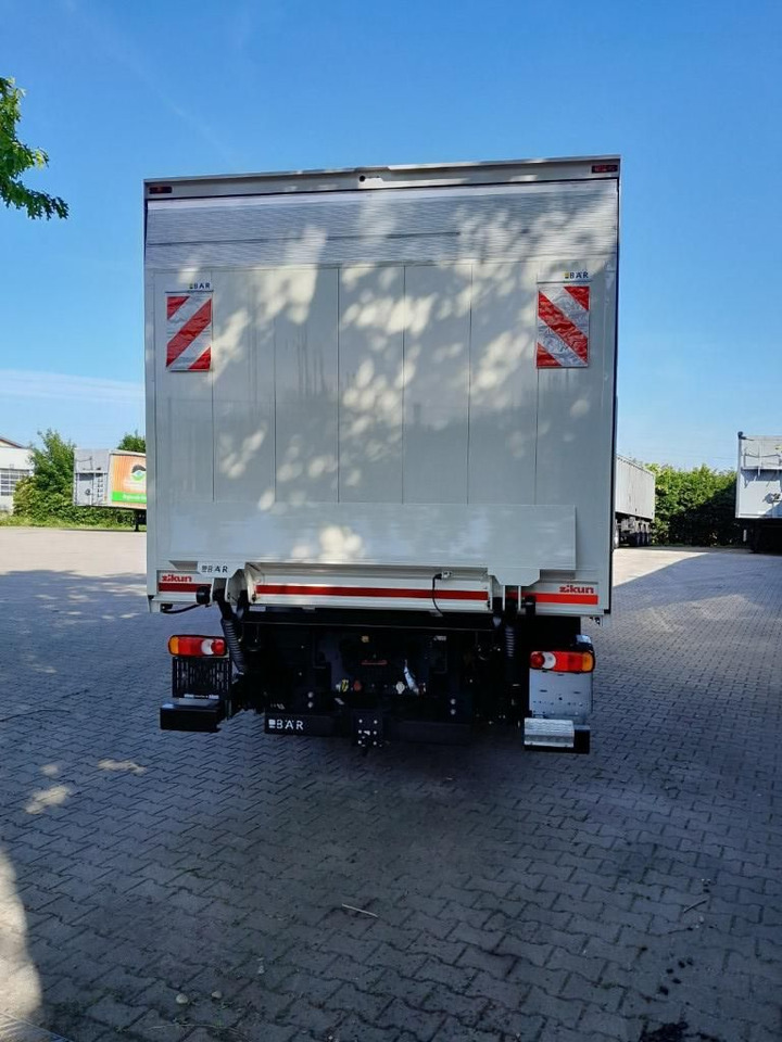 DAF XB 310 FA 18t Getränkeaufbau DAF XB 310 FA 18t Getränkeaufbau - Tovornjak za prevoz pijač: slika 5 DAF XB 310 FA 18t Getränkeaufbau DAF XB 310 FA 18t Getränkeaufbau - Tovornjak za prevoz pijač: slika 5