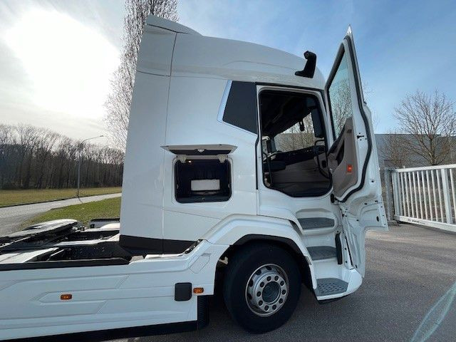 DAF XG 480 FT DAF XG 480 FT - Vlačilec: slika 5 DAF XG 480 FT DAF XG 480 FT - Vlačilec: slika 5