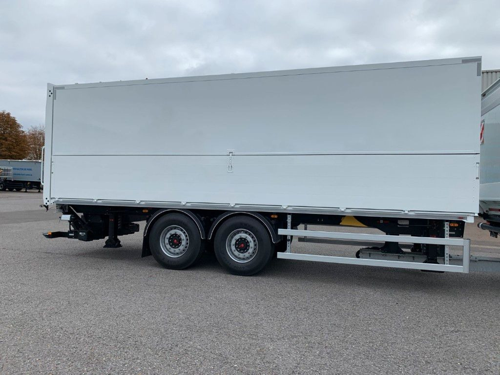 Zentralachsanhänger Swing-Board I tiefgekuppelt - Prikolica za prevoz pijač: slika 1 Zentralachsanhänger Swing-Board I tiefgekuppelt - Prikolica za prevoz pijač: slika 1