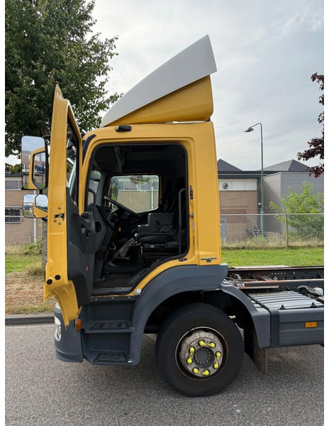 Tovornjak-šasija Mercedes-Benz Atego 1318 L: slika 14 Tovornjak-šasija Mercedes-Benz Atego 1318 L: slika 14