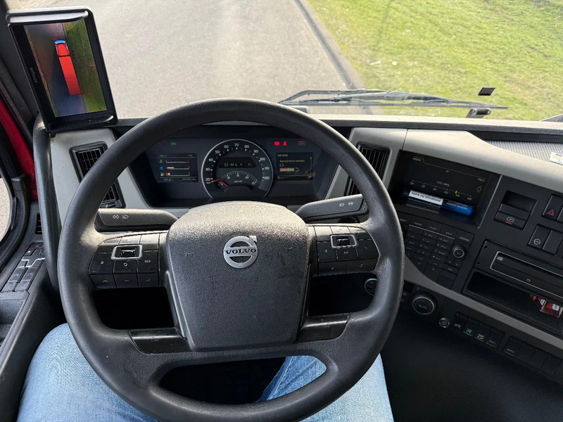 Tovornjak zabojnik Volvo FM 330 2017: slika 15