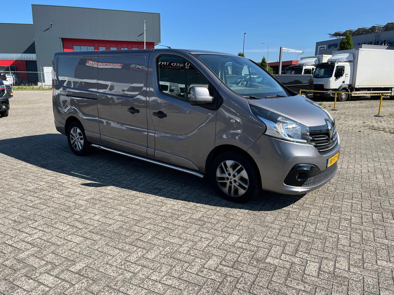Renault Trafic 1,6 DCI T29 L2 H1, Airco, Nav, Camera - Mali kombi: slika 4 Renault Trafic 1,6 DCI T29 L2 H1, Airco, Nav, Camera - Mali kombi: slika 4