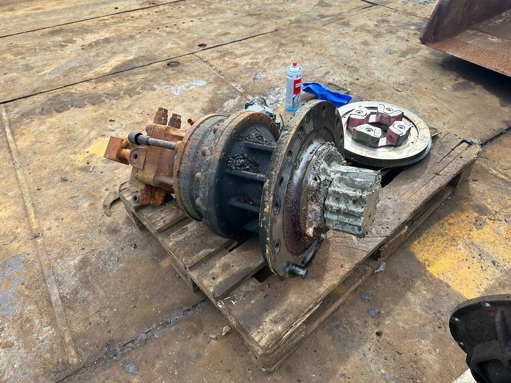 CAT 323 swing motor 515-6105 378-9516 - Hidravlika za Gradbeni stroj: slika 1 CAT 323 swing motor 515-6105 378-9516 - Hidravlika za Gradbeni stroj: slika 1
