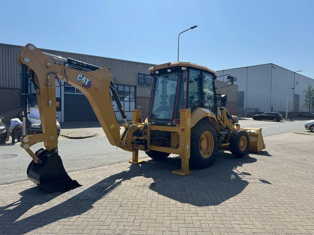 CAT 424 4X4 HAMMER LINE ( UNUSED ) - Bager nakladalec: slika 4 CAT 424 4X4 HAMMER LINE ( UNUSED ) - Bager nakladalec: slika 4