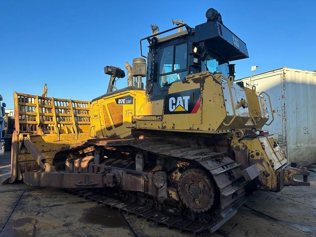 CAT D7E - Buldožer: slika 3 CAT D7E - Buldožer: slika 3