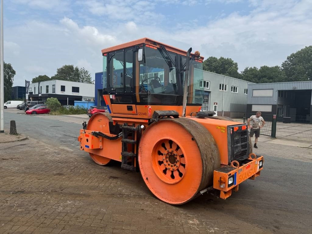 Cestni valjar Dynapac CS 142: slika 6