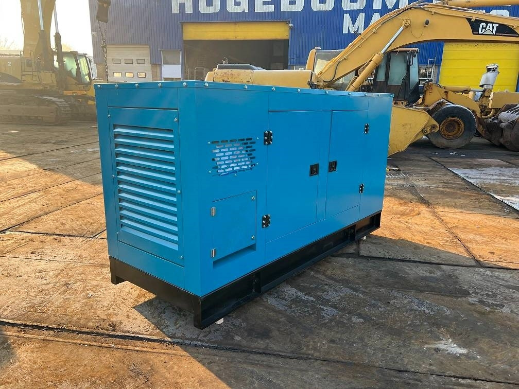 Ricardo 100KVA (80KW) SILENT GENERATOR 3 PHASE 50HZ 400V - Generator: slika 4 Ricardo 100KVA (80KW) SILENT GENERATOR 3 PHASE 50HZ 400V - Generator: slika 4