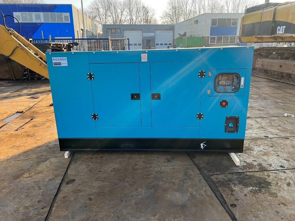Ricardo 150KVA (120KW) SILENT GENERATOR 3 PHASE 50HZ 400V - Generator: slika 1 Ricardo 150KVA (120KW) SILENT GENERATOR 3 PHASE 50HZ 400V - Generator: slika 1