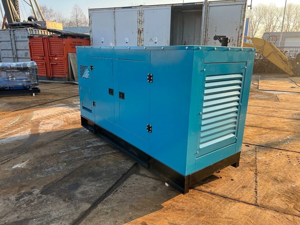 Ricardo 200KVA (160KW) SILENT GENERATOR 3 PHASE 50HZ 400V - Generator: slika 5 Ricardo 200KVA (160KW) SILENT GENERATOR 3 PHASE 50HZ 400V - Generator: slika 5