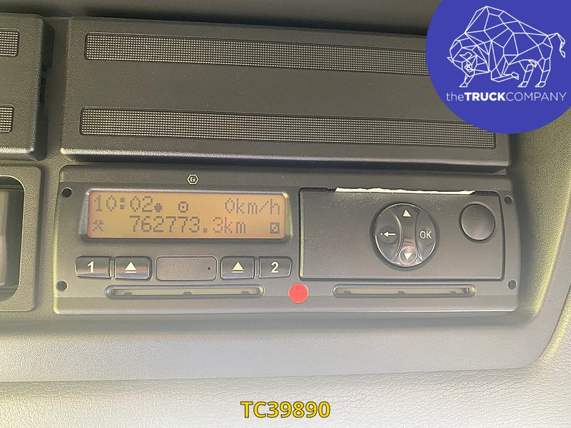 DAF LF 55 220 - Tovornjak s ponjavo: slika 2 DAF LF 55 220 - Tovornjak s ponjavo: slika 2