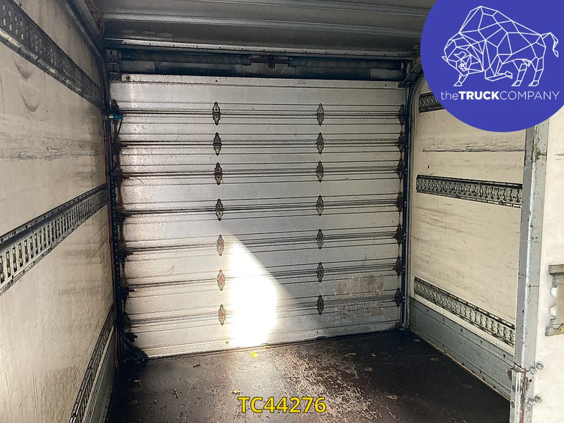 Iveco EuroCargo 100 E15 - Tovornjak zabojnik: slika 4 Iveco EuroCargo 100 E15 - Tovornjak zabojnik: slika 4