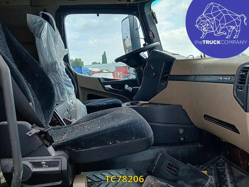 Mercedes-Benz Actros 1842 - Vlačilec: slika 2 Mercedes-Benz Actros 1842 - Vlačilec: slika 2